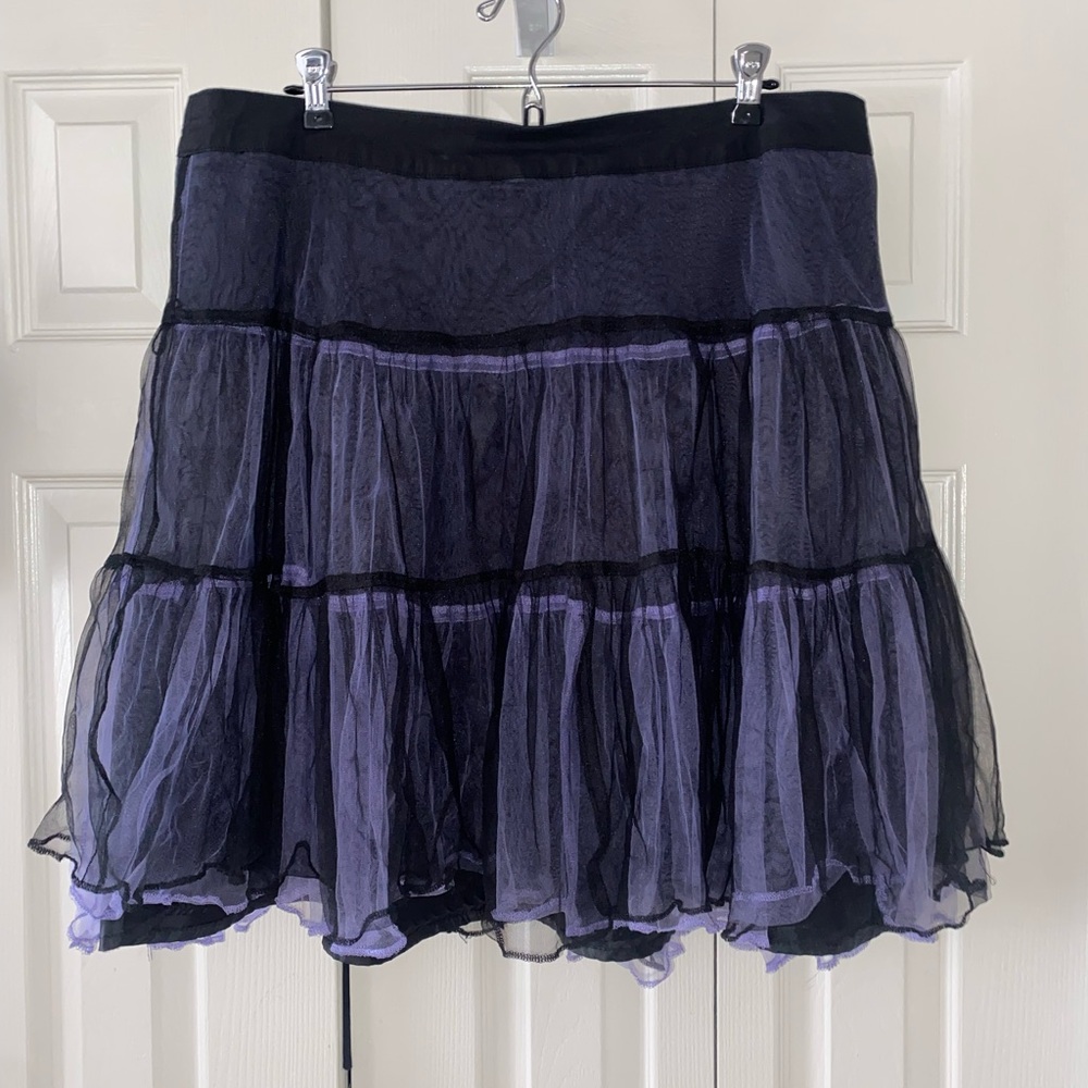 TRIPP NYC RARE! Y2K PURPLE & BLACK LAYERED TULLE SKIRT
